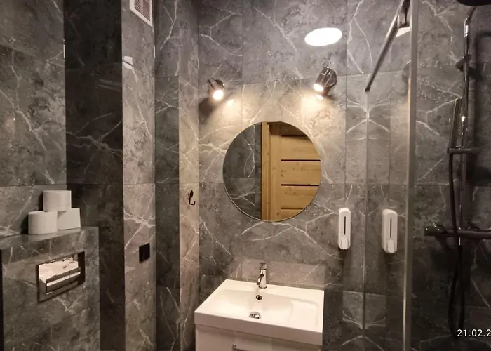 Radzikowskiego 100B